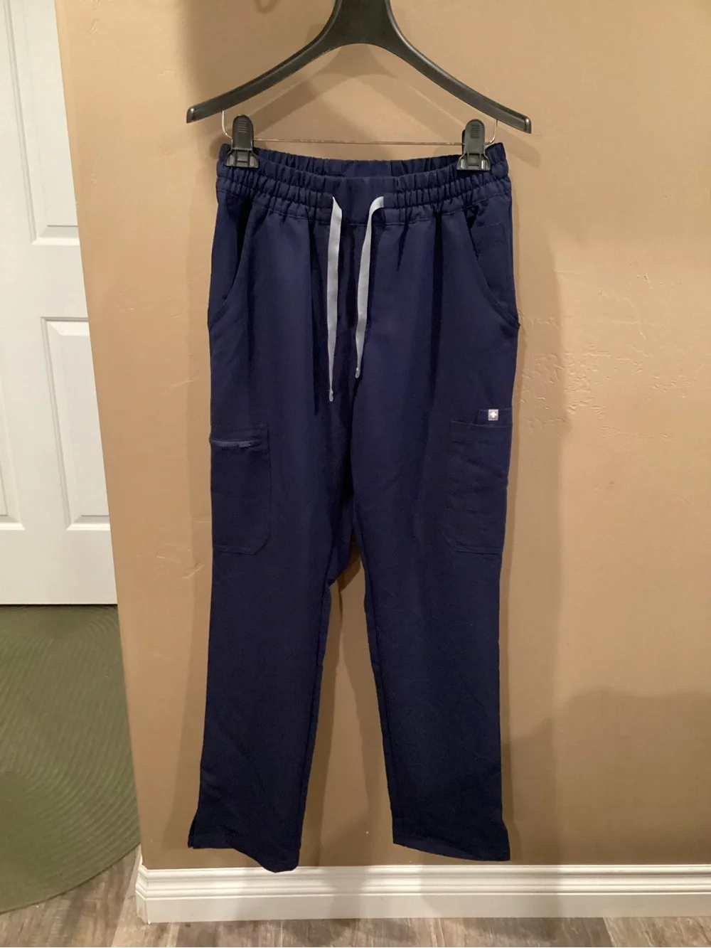 Figs Men's Navy Blue Drawstring Scrub Joggers